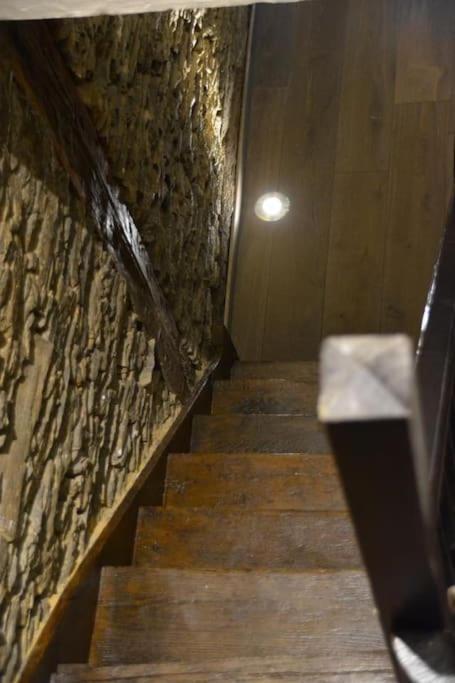 La Legende - Gite Dans Un Quartier Pittoresque Bouillon Exteriér fotografie