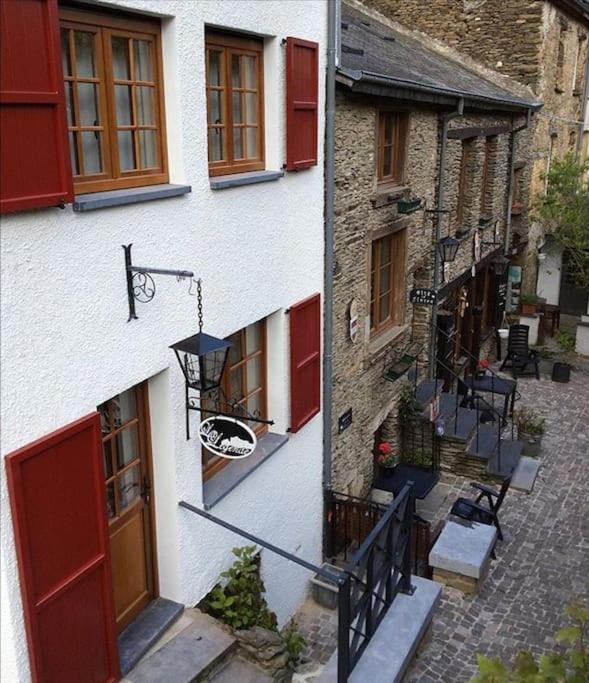 La Legende - Gite Dans Un Quartier Pittoresque Bouillon Exteriér fotografie